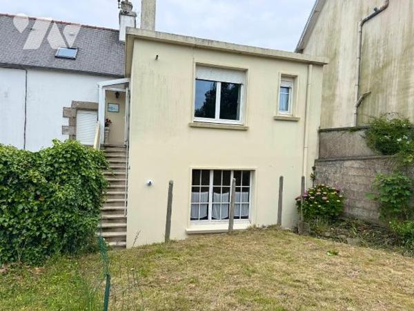 LANNILIS Centre Bourg- Petite maison à vendre d'une surface de 43 m² sur une parcelle de 135 m²...