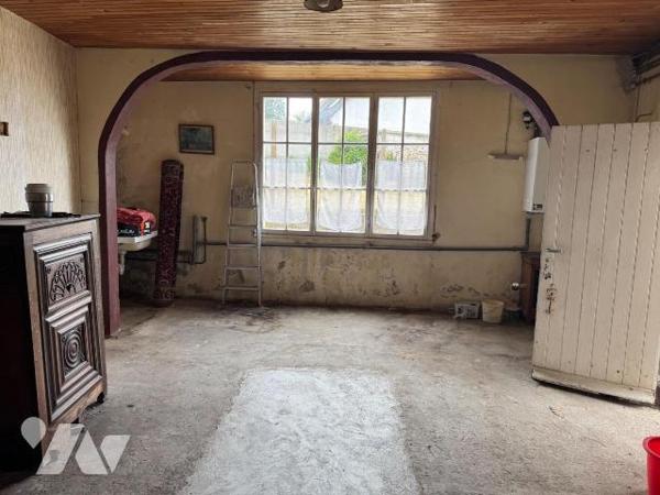 LANNILIS Centre Bourg- Petite maison à vendre d'une surface de 43 m² sur une parcelle de 135 m²...