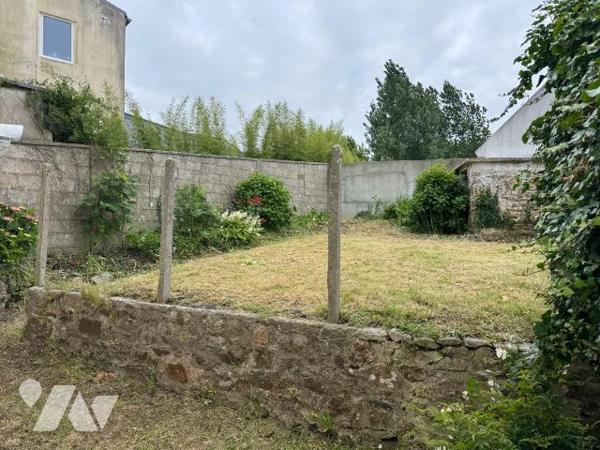 LANNILIS Centre Bourg- Petite maison à vendre d'une surface de 43 m² sur une parcelle de 135 m²...