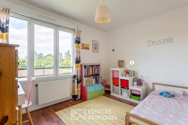 Toit terrasse familial au coeur d’un parc