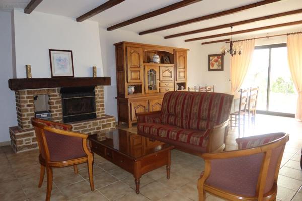 Maison à vendre à Landivisiau dans le Finistère (29400), ref : 4110