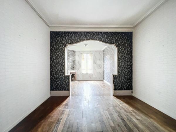 Maison à vendre    5 pièces •  Méry-la-Bataille