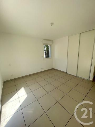 Appartement T3 à vendre  3 pièces - 66 m2 LE LAVANDOU - 83