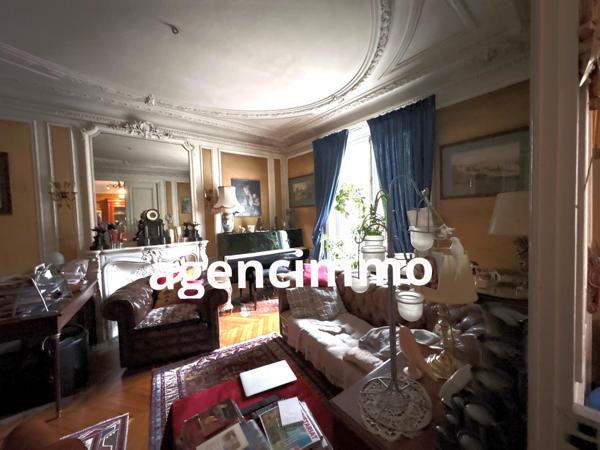 À vendre - T5 et plus, 5 pièces situé à Paris (75018)