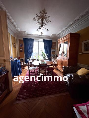 À vendre - T5 et plus, 5 pièces situé à Paris (75018)