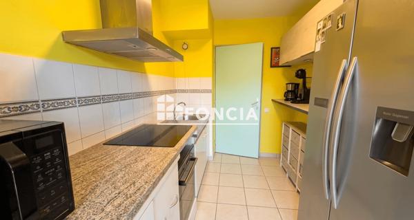 À vendre Appartement 2 pièces 53.35 m² - Marseille 13008