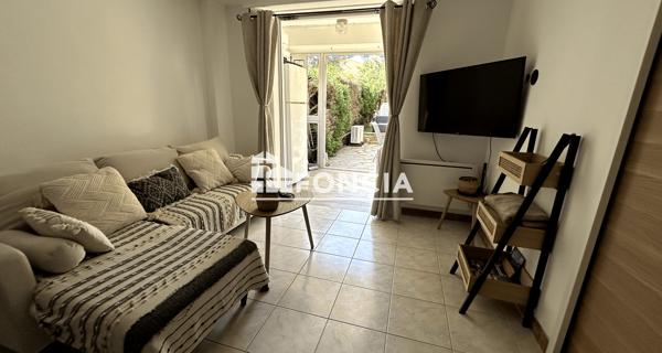 À vendre Studio 32 m² - Bormes-les-mimosas 83230