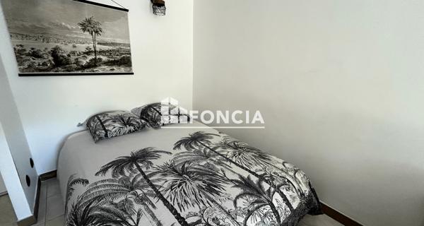 À vendre Studio 32 m² - Bormes-les-mimosas 83230