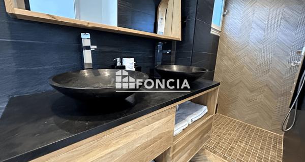 À vendre Studio 32 m² - Bormes-les-mimosas 83230