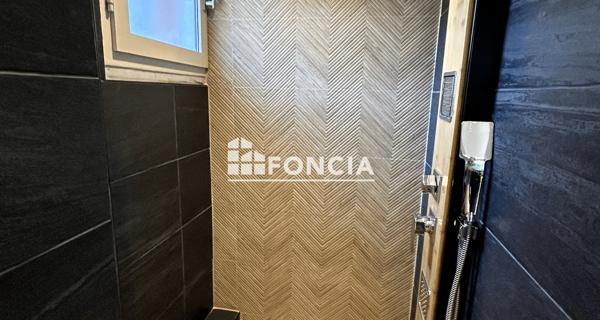À vendre Studio 32 m² - Bormes-les-mimosas 83230