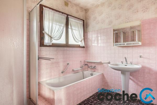 Saint-Laurent-de-Mure (69720) Maison 158m² / parcelle 1.000m² - Saint Laurent de Mure