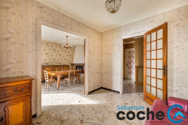 Saint-Laurent-de-Mure (69720) Maison 158m² / parcelle 1.000m² - Saint Laurent de Mure