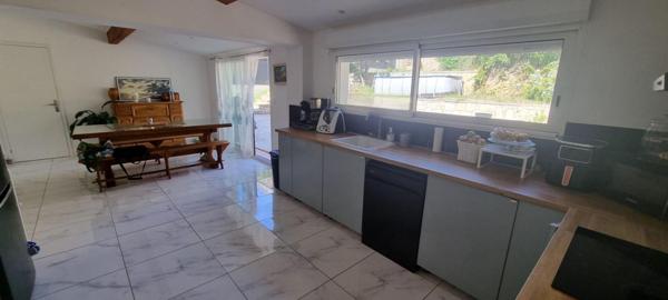 Maison  plain-pied  T3 Bandol avec jardin, vue mer