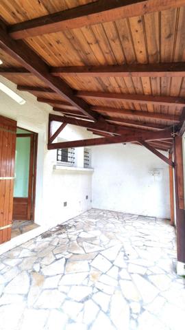 À Meschers, une maison à réinventer - terrain près de 1 000 m²