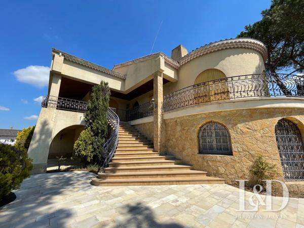 Propriété familiale en Ardèche, 470 m2, matériaux nobles, divible en 2 logements