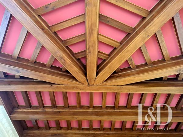 Propriété familiale en Ardèche, 470 m2, matériaux nobles, divible en 2 logements