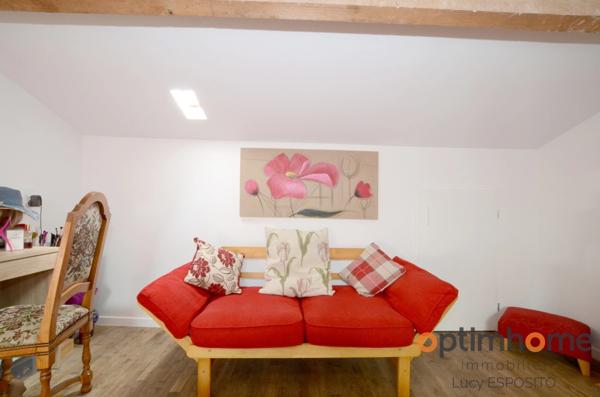 Magnifique Maison Sous-Sol Rénovée – À Deux Pas d’Availles-Limouzine ! 🌳🌞