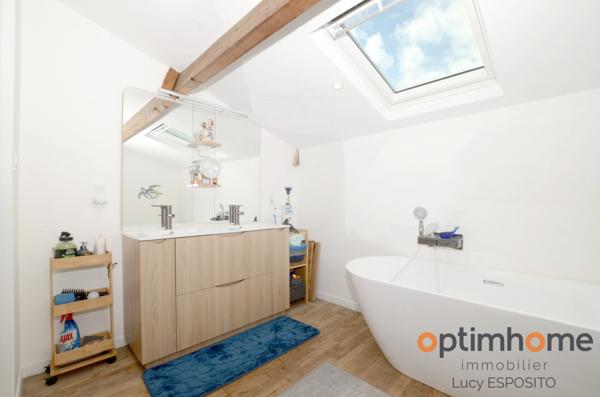 Magnifique Maison Sous-Sol Rénovée – À Deux Pas d’Availles-Limouzine ! 🌳🌞