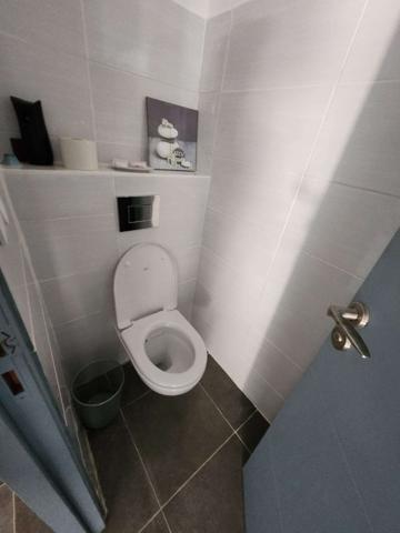 À louer : Maison contemporaine avec piscine à Petit-Bourg – 2 200 €