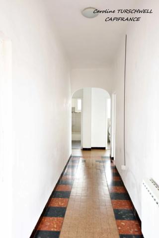 LA SEYNE SUR MER (83) - 1 MAISON DE 2 APPARTEMENTS - 190M² - 1,5KM DU PORT - 3KM DES SABLETTES