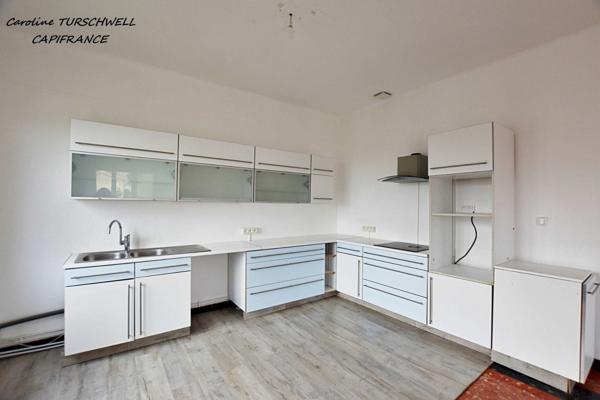LA SEYNE SUR MER (83) - 1 MAISON DE 2 APPARTEMENTS - 190M² - 1,5KM DU PORT - 3KM DES SABLETTES