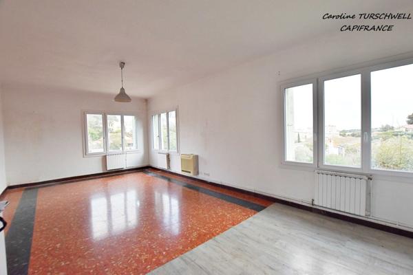 LA SEYNE SUR MER (83) - 1 MAISON DE 2 APPARTEMENTS - 190M² - 1,5KM DU PORT - 3KM DES SABLETTES