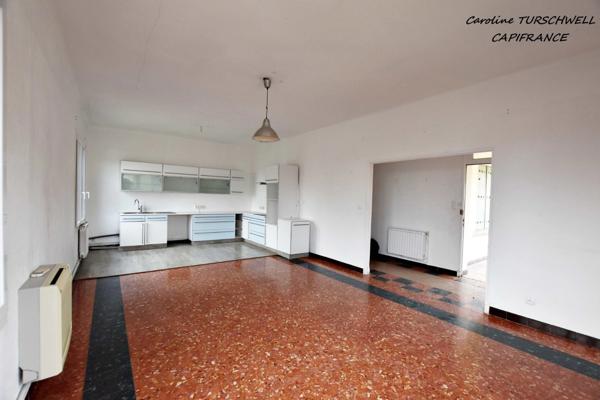 LA SEYNE SUR MER (83) - 1 MAISON DE 2 APPARTEMENTS - 190M² - 1,5KM DU PORT - 3KM DES SABLETTES