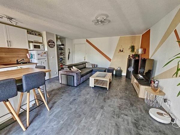 Appartement à vendre    3 pièces • 56,65 m2 Fréjus