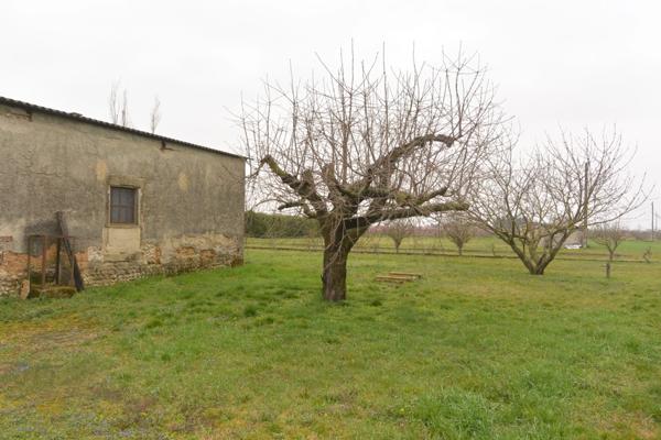 Dpt Drôme (26), à vendre ALIXAN ancienne ferme P7