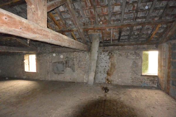 Dpt Drôme (26), à vendre ALIXAN ancienne ferme P7