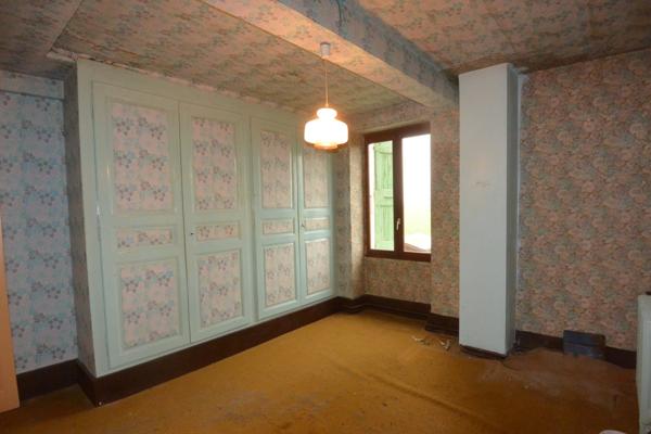 Dpt Drôme (26), à vendre ALIXAN ancienne ferme P7