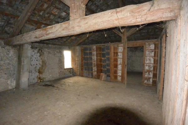 Dpt Drôme (26), à vendre ALIXAN ancienne ferme P7