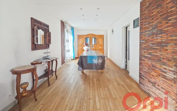 Maison à vendre    8 pièces • 306 m2 Bourges