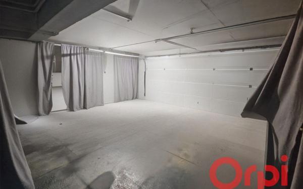 Maison à vendre    8 pièces • 306 m2 Bourges