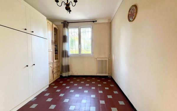 Appartement à vendre    3 pièces • 56 m2 Marseille 9