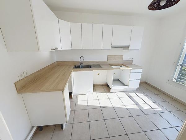 Appartement Ermont 4 pièces 83.46 m2 2 parking et cave