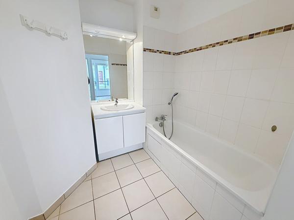 Appartement Ermont 4 pièces 83.46 m2 2 parking et cave