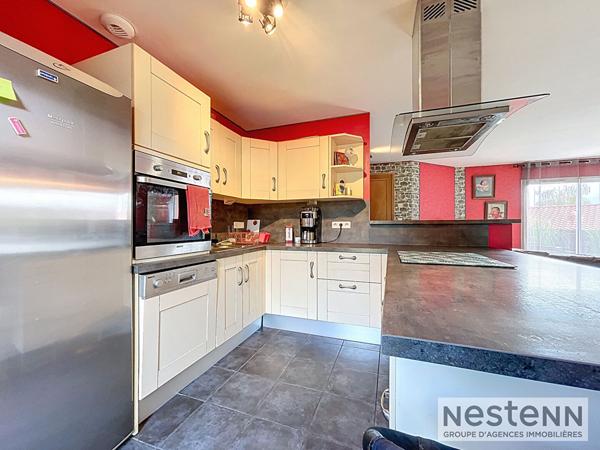 Maison individuelle Saint Germain Laval 4 pièce(s) 93 m2 sur un terrain de 1007m2 arboré