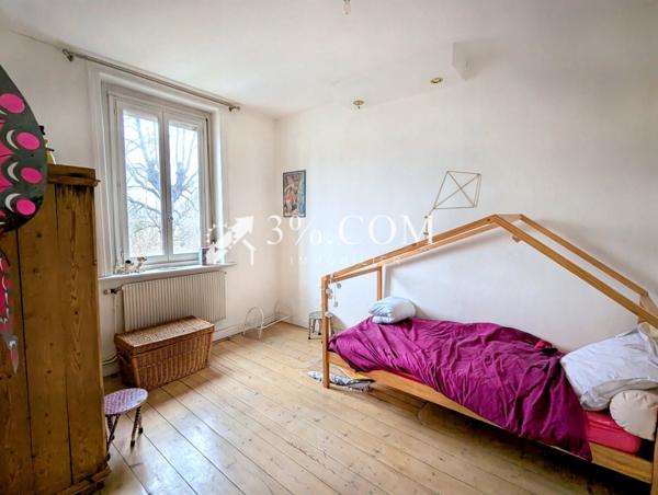 Maison 6 pièce(s) 5 chambre(s) 160 m²