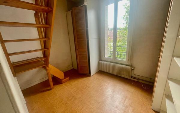 Maison à vendre    5 pièces • 74,48 m2 Antony