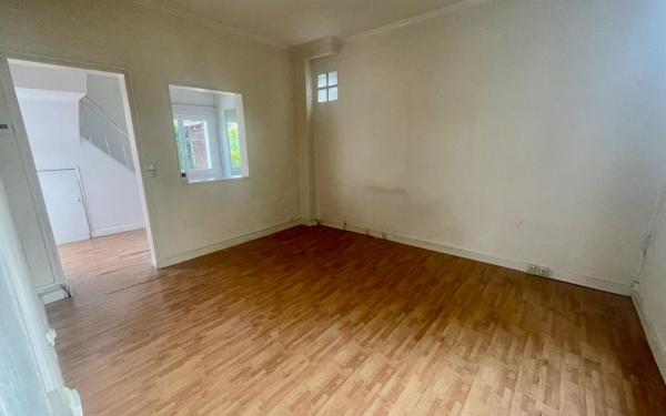 Maison à vendre    5 pièces • 74,48 m2 Antony