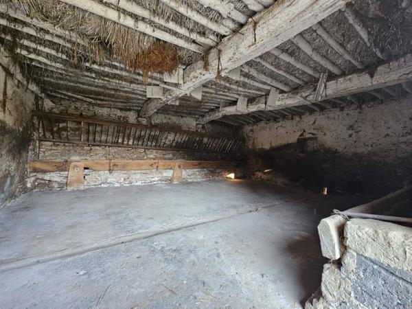 Propriete à vendre à Replonges dans l'Ain (01750), ref : 008/2367