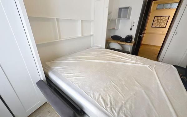 Appartement à vendre    1 pièce • 20 m2 Avignon