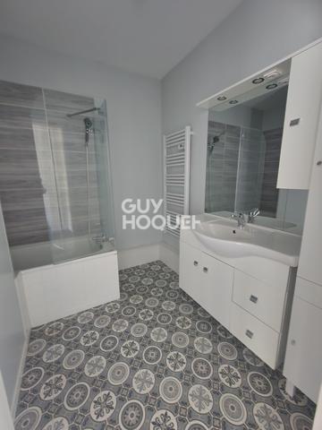MAISON À LOUER DE 3 PIÈCES DE 80,00 M²