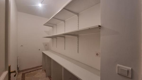 Golfe Juan (06220) GOLFE JUAN BAS DE MAISON AVEC JARDIN ET STATIONNEMENTS