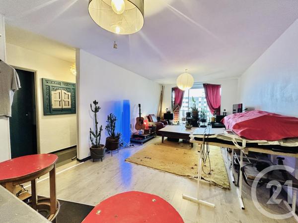 Appartement T4 à vendre  3 pièces - 71,46 m 2   LIMOGES  - 87