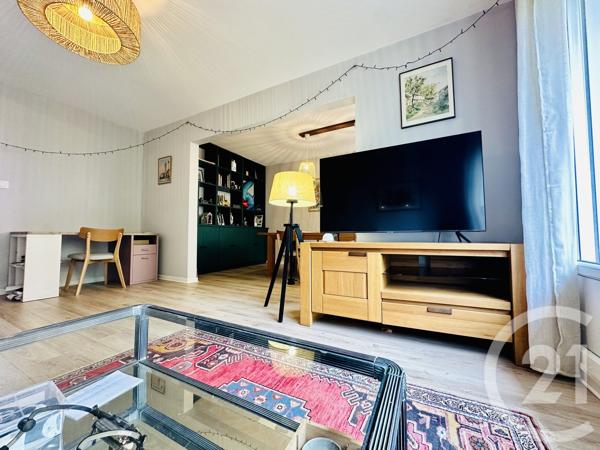Appartement T4 à vendre  3 pièces - 71,46 m 2   LIMOGES  - 87