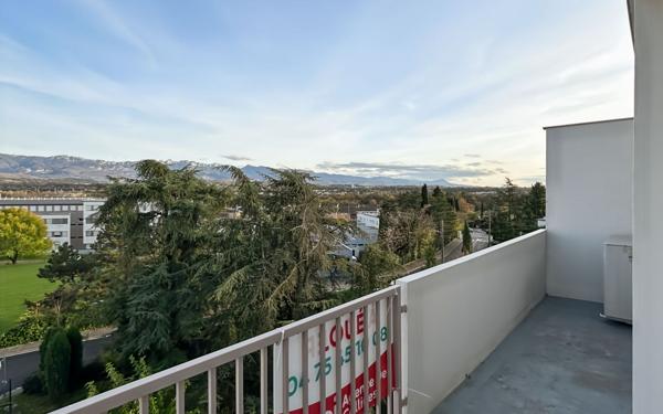 Appartement à louer    4 pièces • 79,47 m2 Romans-sur-Isère