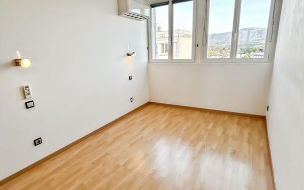 Appartement à louer    4 pièces • 79,47 m2 Romans-sur-Isère
