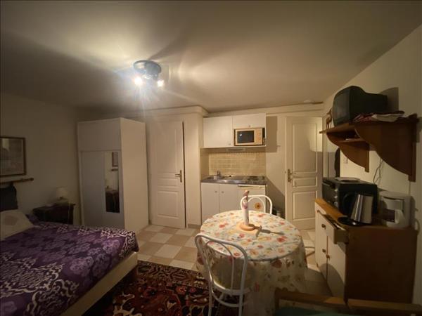 Maison à vendre |  Aubeterre-sur-Dronne |  5 pièces | 147 m²